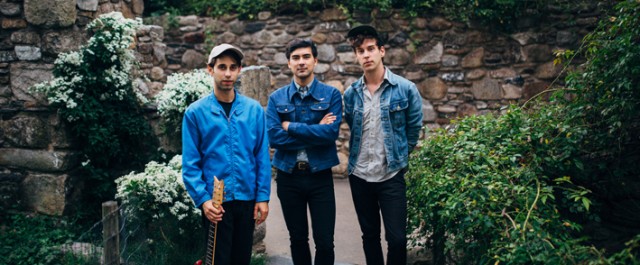 [TRACK] EZTV - The Light