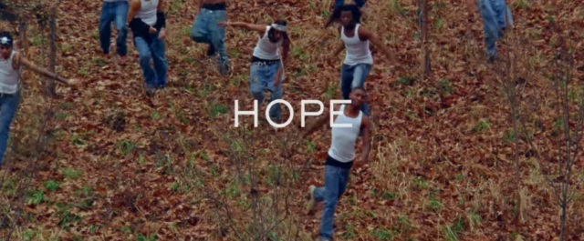 [CLIP] Blood Orange – Hope (feat. Puff Daddy & Tei Shi)